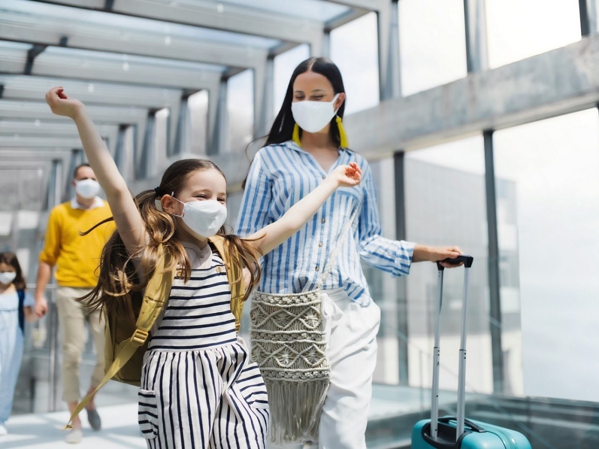 La lista de requisitos para viajar en tiempos de covid-19: esto es lo que tienes que saber antes de que salgas